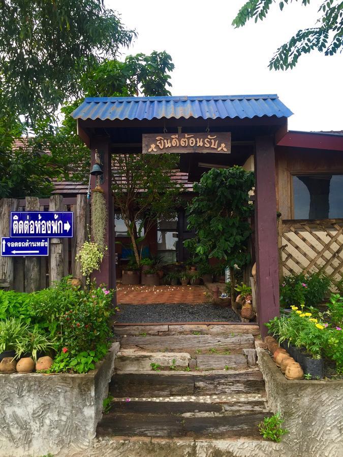 Rim Than View Resort 乌汶 外观 照片